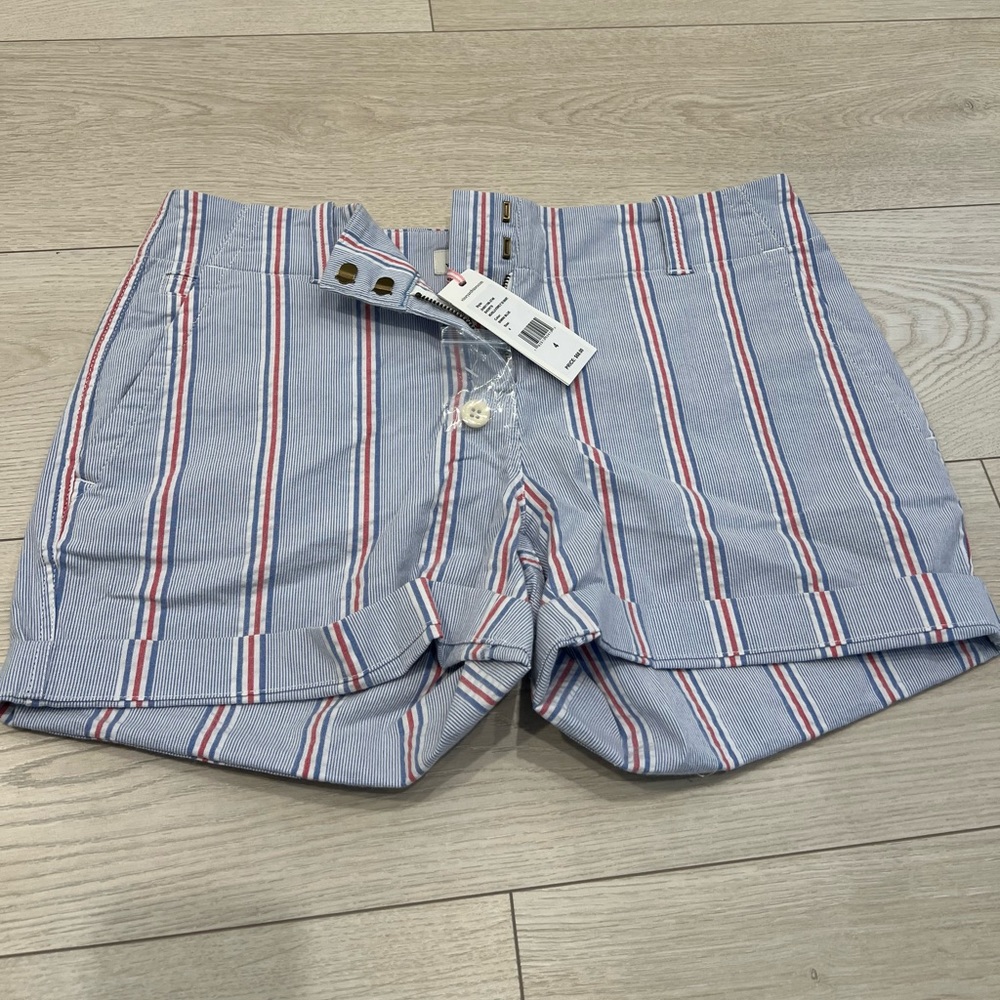 Women’s vineyard vines shorts Size 4 - new with tags